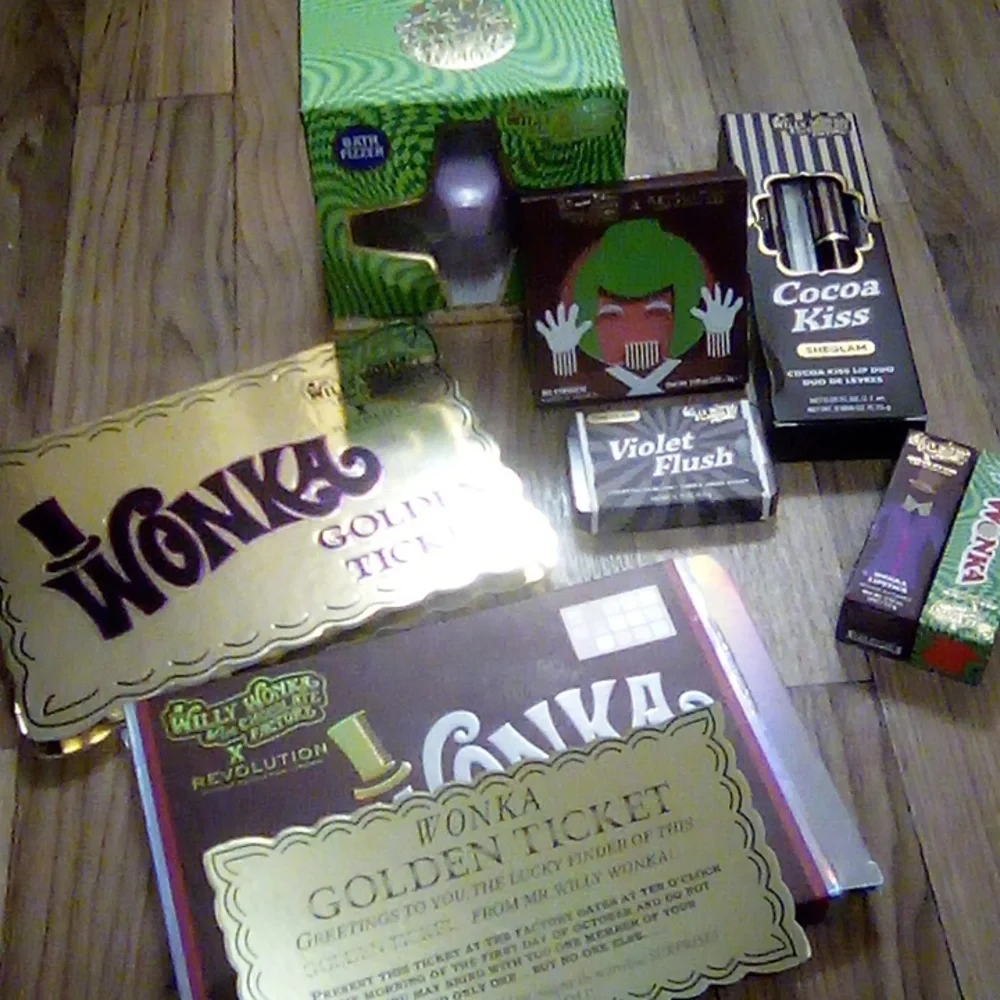 Willy Wonka & The Chocolate Factory Set New